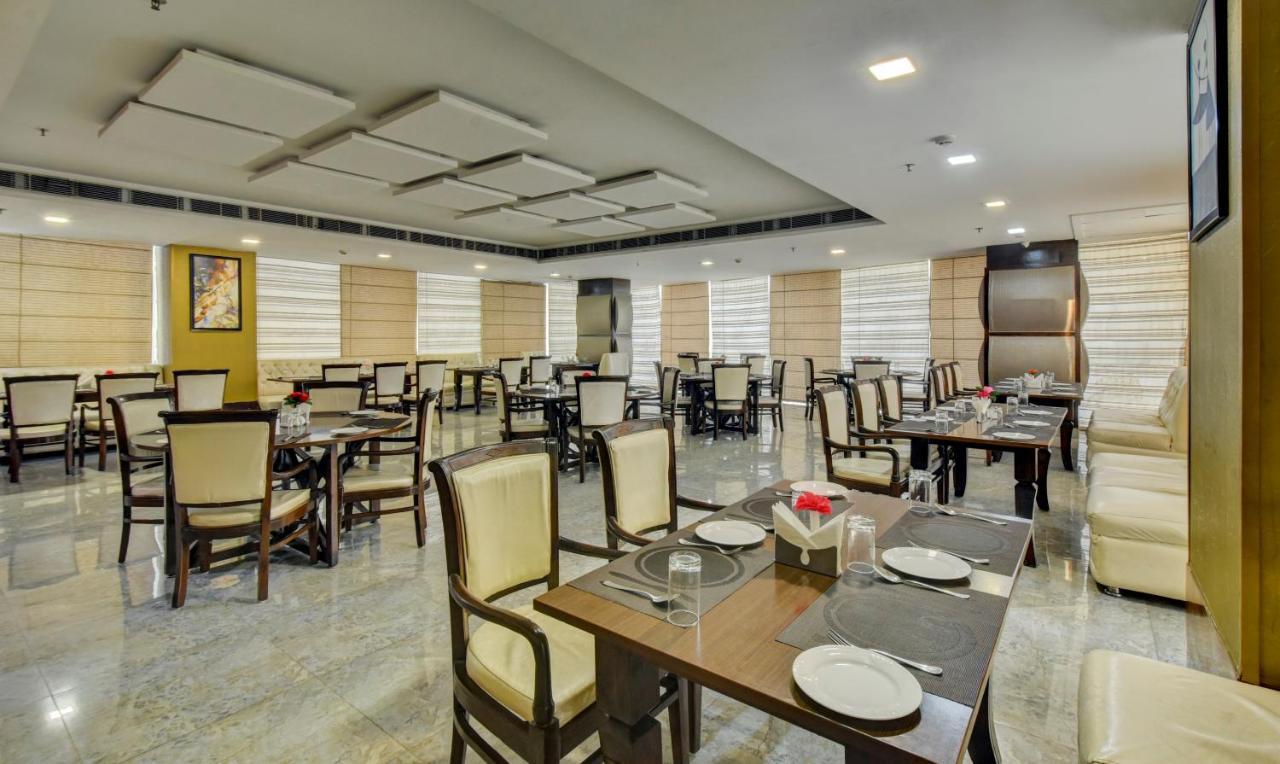 Treebo Elysee, Patel Nagar Dehradun Extérieur photo