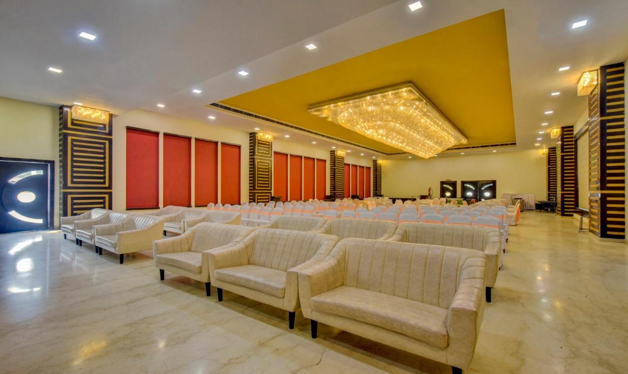 Treebo Elysee, Patel Nagar Dehradun Extérieur photo